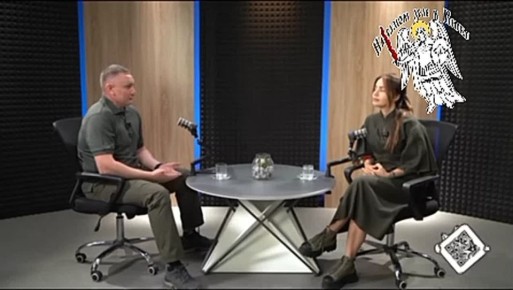 Зелю сливают?. Украинцям сейчас точно нужен президент-военный