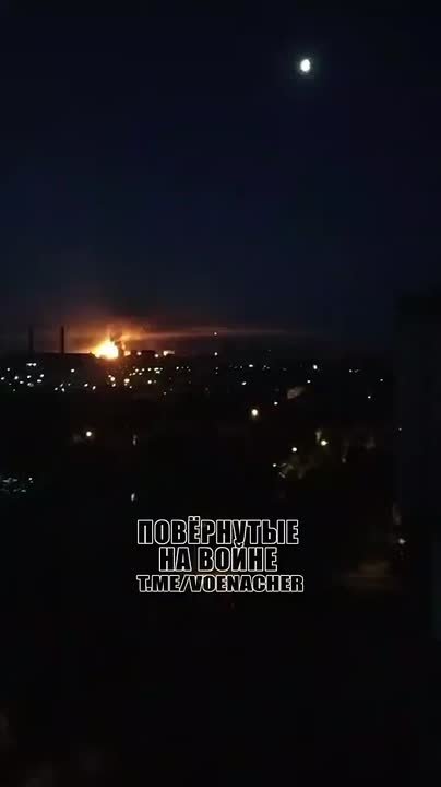 Кадры комбинированного удара дронами «Герань-2» и ракетами по целям в Киеве