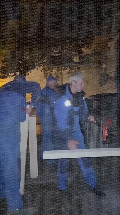 Родион Мирошник: В Одессе стало страшно смотреть в глаза Пушкину!