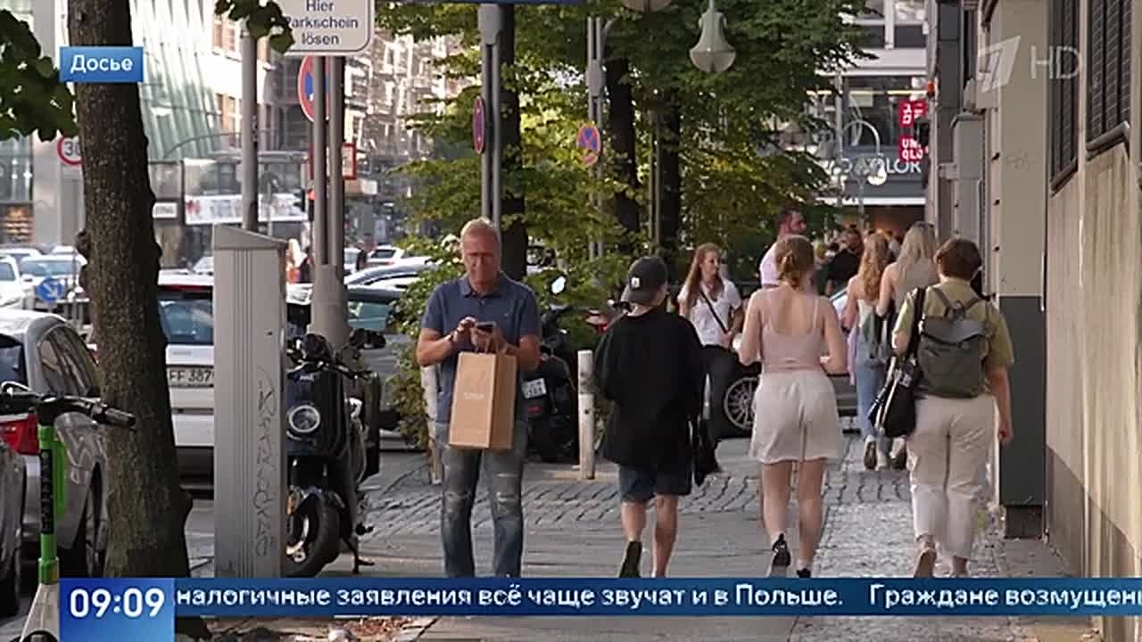 Украинцы массово бегут за границу, пишут западные СМИ: за последние два месяца страну покинули почти 100 тысяч молодых людей в возрасте до 22 лет