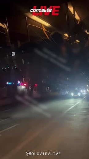 На Украине, в административном центре Хмельницкой области, из-за сбоя в электроснабжении был парализован троллейбусный транспорт