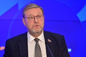 «Нравственное омерзение» вызывает состояние деградации, к которому пришел конкурс «Евровидение», заявил на Всероссийском форуме «Народы России» зампред Совета Федерации Константин Косачев, передает корреспондент РБК