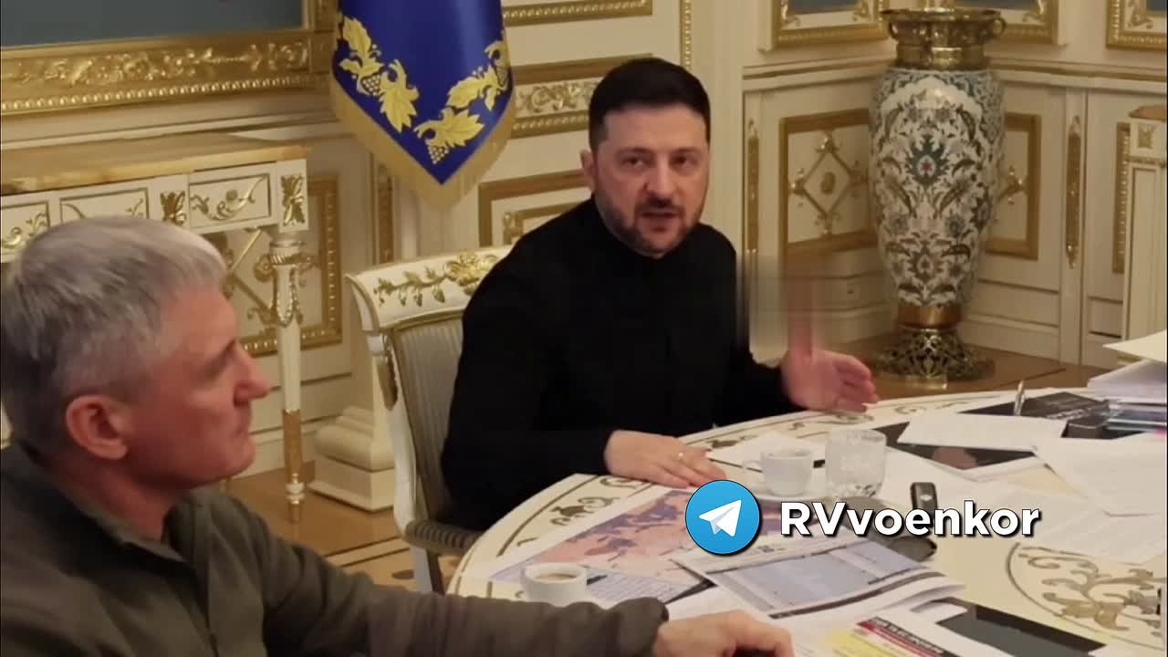 Зеленский придумал, что Путин хочет приехать в Покровск и угрожает ему