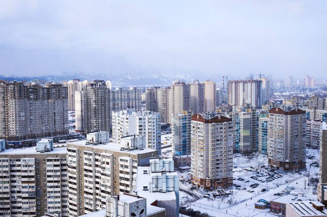 Украине не хватит газа для прохождения отопительного сезона, поэтому нормативы подачи теплоносителя придется понизить, приблизив к европейским, — предупредил экс-глава Укрэнерго