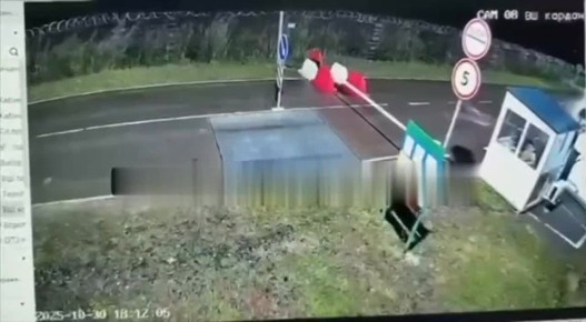 Бетонные блоки установили на украинской границе в Закарпатье после того, как один из мобилизованных просто прорвался в Венгрию и тем самым спас себя от смерти на фронте