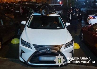 Оказалось, что "Герань" на крыше авто в Киеве перевозил "меценат"