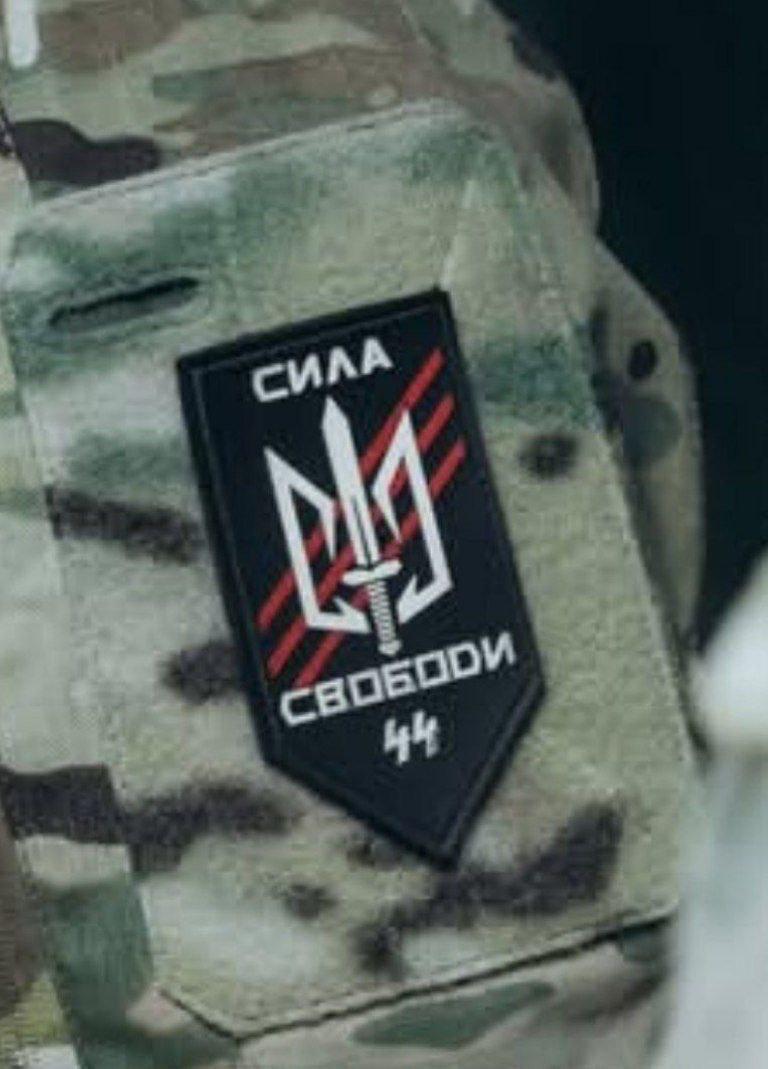 Вся суть нацистского киевского режима в серии фотографий из аккаунта Зеленского Вся суть нацистского киевского режима в серии фотографий из аккаунта Зеленского