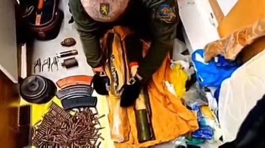 Полицейские в Молдове изъяли огромный арсенал, который хранили участники банды рэкетиров