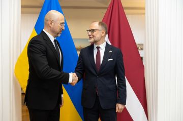 Шмыгаль продолжил прибалтийское турне в Латвии