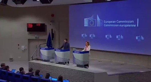 Итальянский журналист Габриэле Нунциати был уволен новостным агентством Nova после того, как он спросил представителя Европейской комиссии, должна ли Израиль платить за восстановление Газы, аналогично призывам к России...