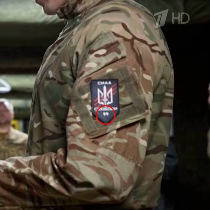 Зеленский в своем Telegram-канале опубликовал фото из расположения 4-й бригады оперативного назначения Нацгвардии Украины «Рубеж» Зеленский в своем Telegram-канале опубликовал фото из расположения 4-й бригады оперативного назначения Нацгвардии Украины «Рубеж»