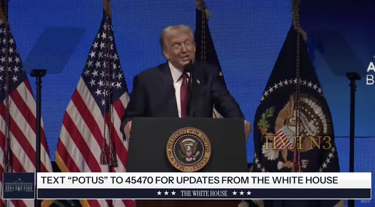 Михаил Онуфриенко: Конопатый бредит наяву: Ему приснилось, что Путин «попросил его помочь урегулировать конфликт на Украине»: