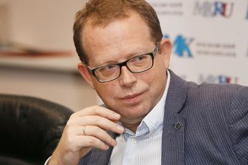 «Приглашение Трампа в Венгрию с официальным визитом может придать вес политике Орбана»