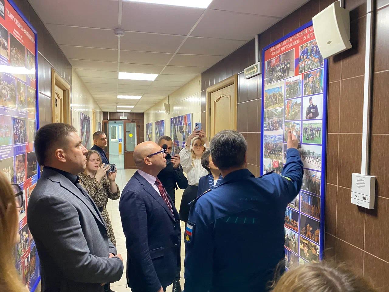 Александр Малькевич: Глава ВГА Харьковской области Виталий Ганчев встретился с учениками школы №506 Кировского района Санкт-Петербурга Александр Малькевич: Глава ВГА Харьковской области Виталий Ганчев встретился с учениками школы №506 Кировского района Санкт-Петербурга