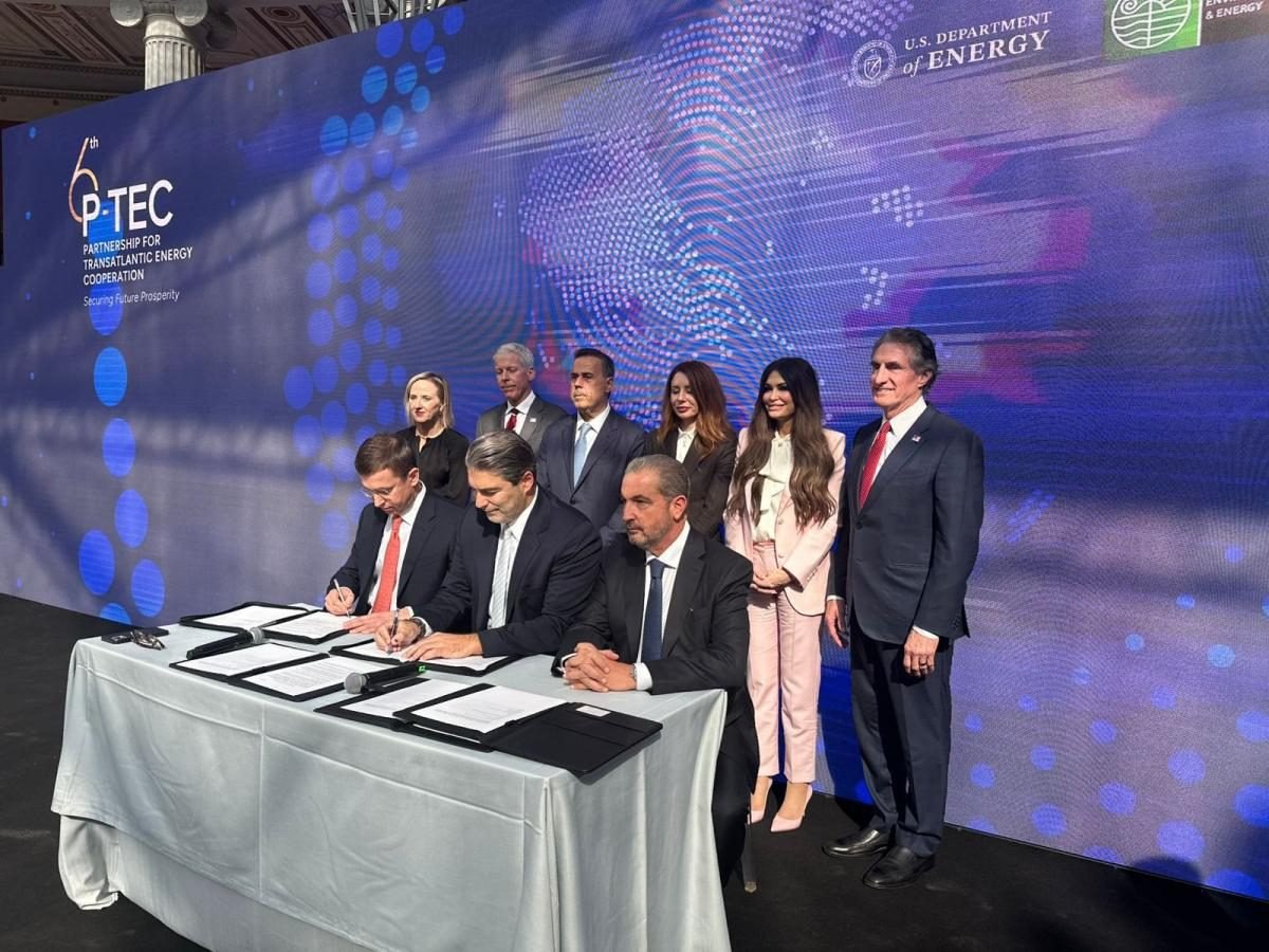 Минэнерго Украины заявило о том, что Украина подписала соглашение о поставках газа из США до 2050 года