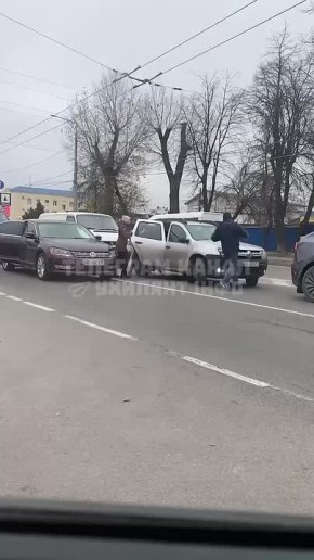 ТЦКшники сбили человека, проволокли его по дороге и уехали