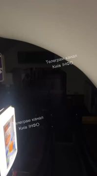 Исчез свет на станции Политехнический институт Киевского метрополитена