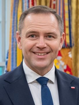 В Польше отменили наказание за «бандеровщину» и ужесточили помощь жителям бывшей Украины