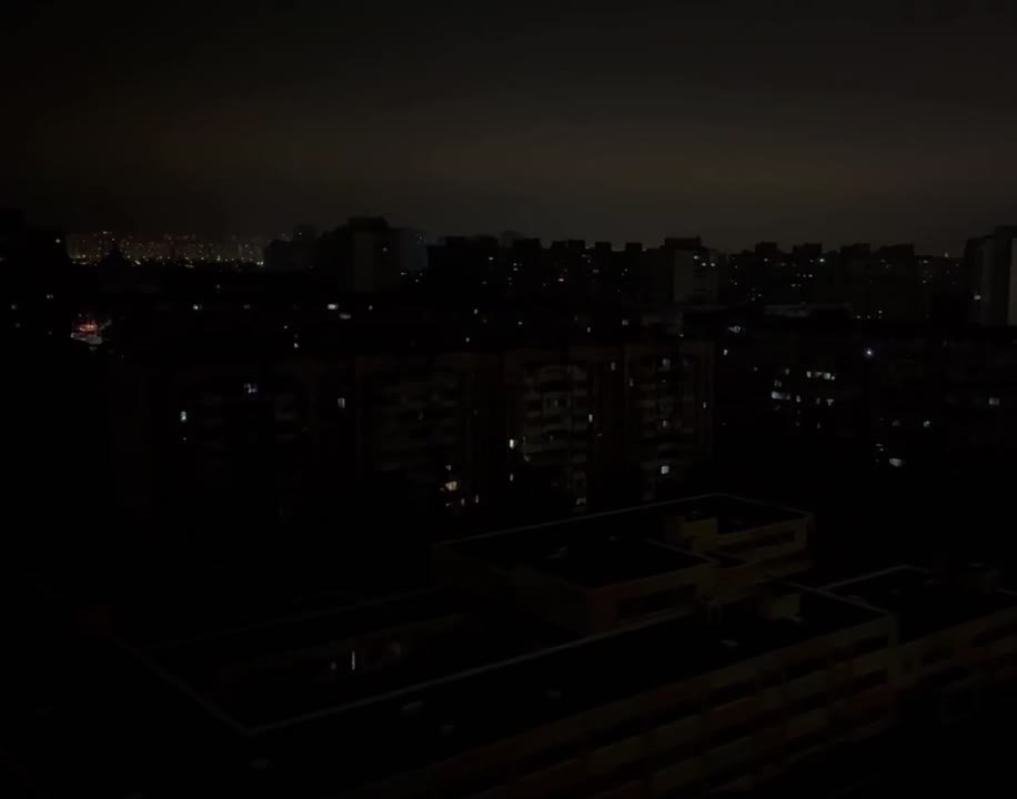 Армен Гаспарян: Блэкаут в Киев. Точнее - поглинула темрява