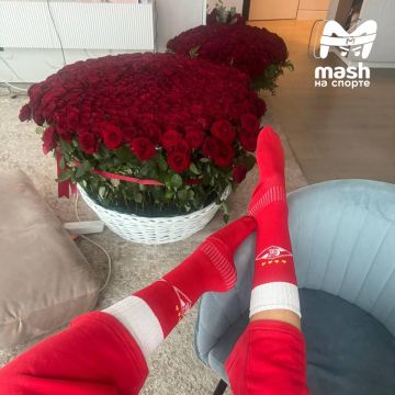 Анна Седокова намекнула, что начала встречаться с футболистом "Спартака"