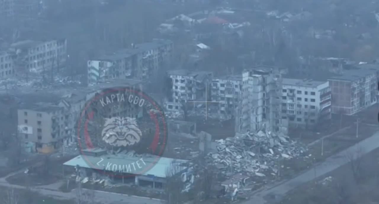 Сергей Лебедев: Окружённые украинские подразделения в Мирнограде продолжают подвергаться ударам российских планирующих бомб ФАБ