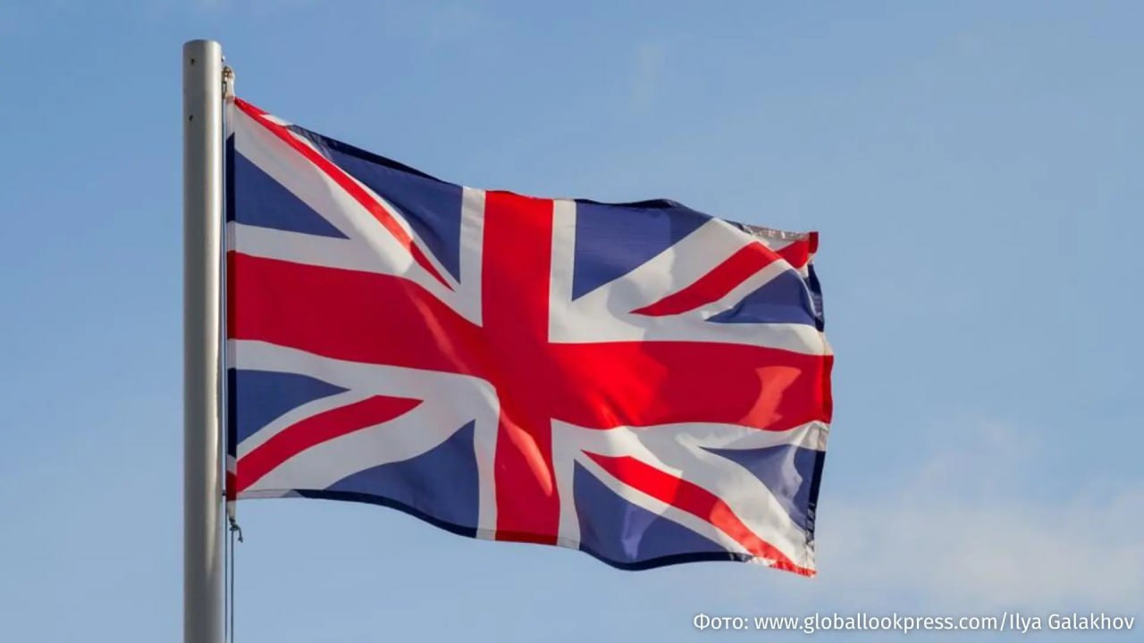 Экстренную помощь в размере 200 тыс