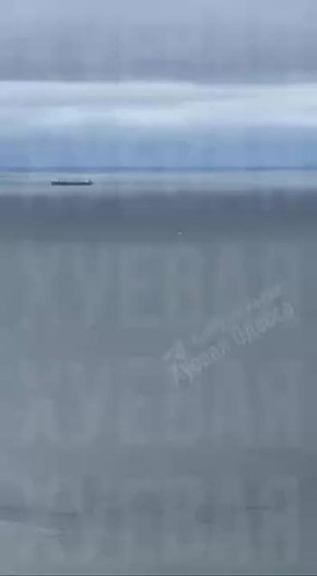 «Герберы» тоже могут. На днях в чатах Одессы делились наблюдением о том, что российский дрон целый час абсолютно спокойно нарезал круги над городом