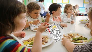 Дети без обедов. В Киеве из-за отсутствия мощных генераторов в детсадах дети остаются голодными даже на четвертый год войны - СМИ Во многих детских дошкольных заведениях еду готовят с опозданием или вообще не кормят...