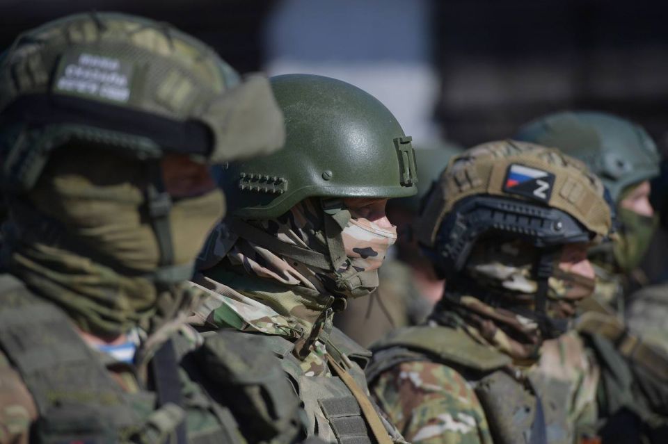 Военнослужащие, выполнявшие боевые задачи в приграничных регионах, будут получать компенсационные выплаты вместо пенсии за выслугу лет