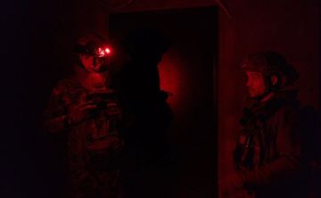         (),           ,       Bloomberg Television