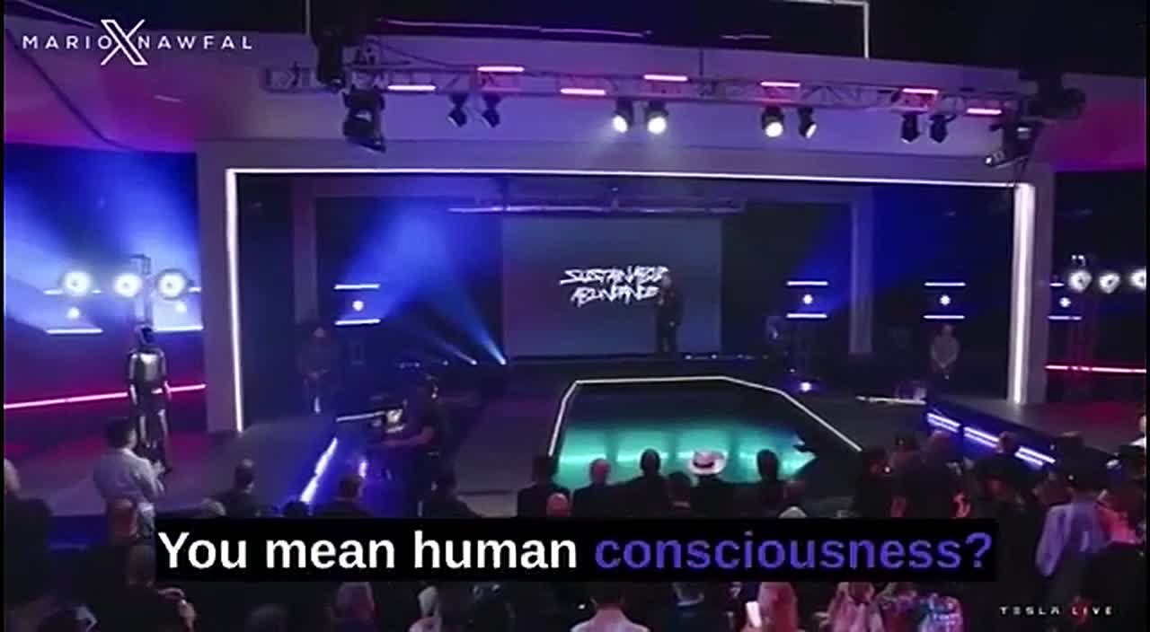 Будущее наступает. Тут Маск похвастался своей новой задумкой: В течение 20 лет люди смогут погрузить свои воспоминания и разум в робота, или даже перенести их в новое тело