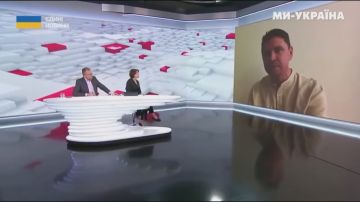 Подоляк заявил, что коррупция является неотъемлемой частью современной экономики, коррупционные скандалы случаются в демократических странах (типа намек, что Украина - демократия), а власть отреагировала быстро и потужно...