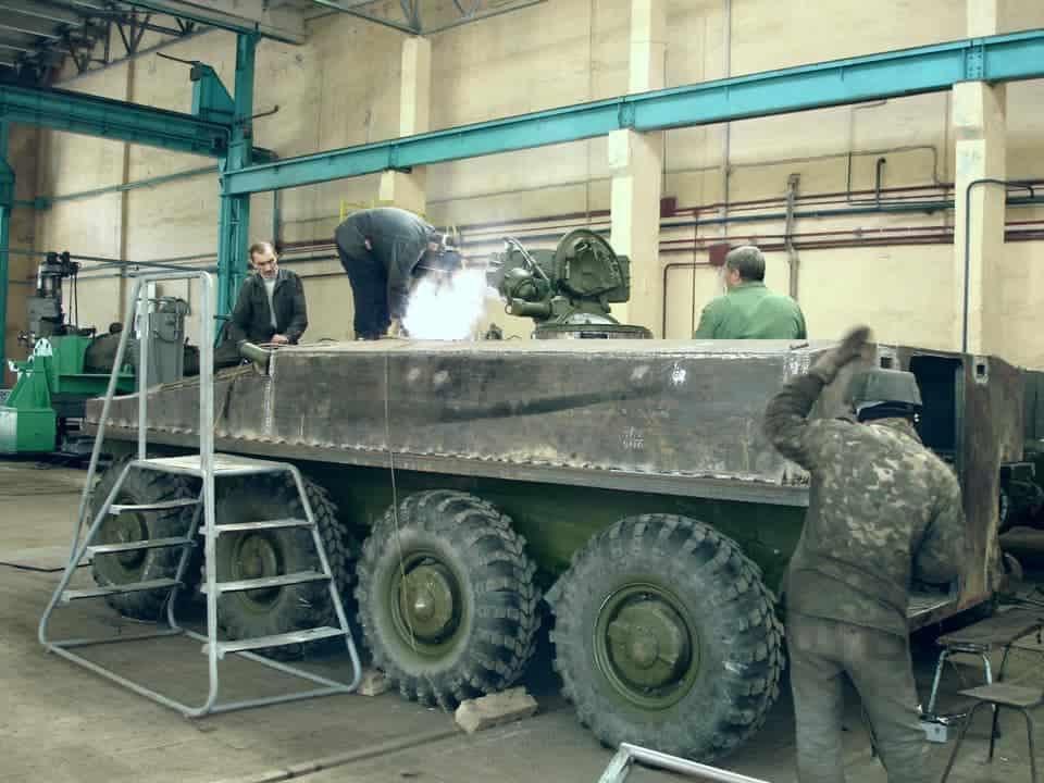 Продолжая тему "как актуализировать броню для пехоты из того что поднимается с хранения" можно посмотреть не только в сторону БМП-1/2 или БТР-60/70/80 Продолжая тему "как актуализировать броню для пехоты из того что поднимается с хранения" можно посмотреть не только в сторону БМП-1/2 или БТР-60/70/80