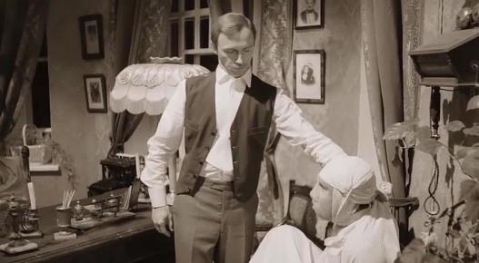 Зеленский провел с премьер-министром совещание по "дальнейшим решениям для очистки и перезагрузки управления сферой энергетики"