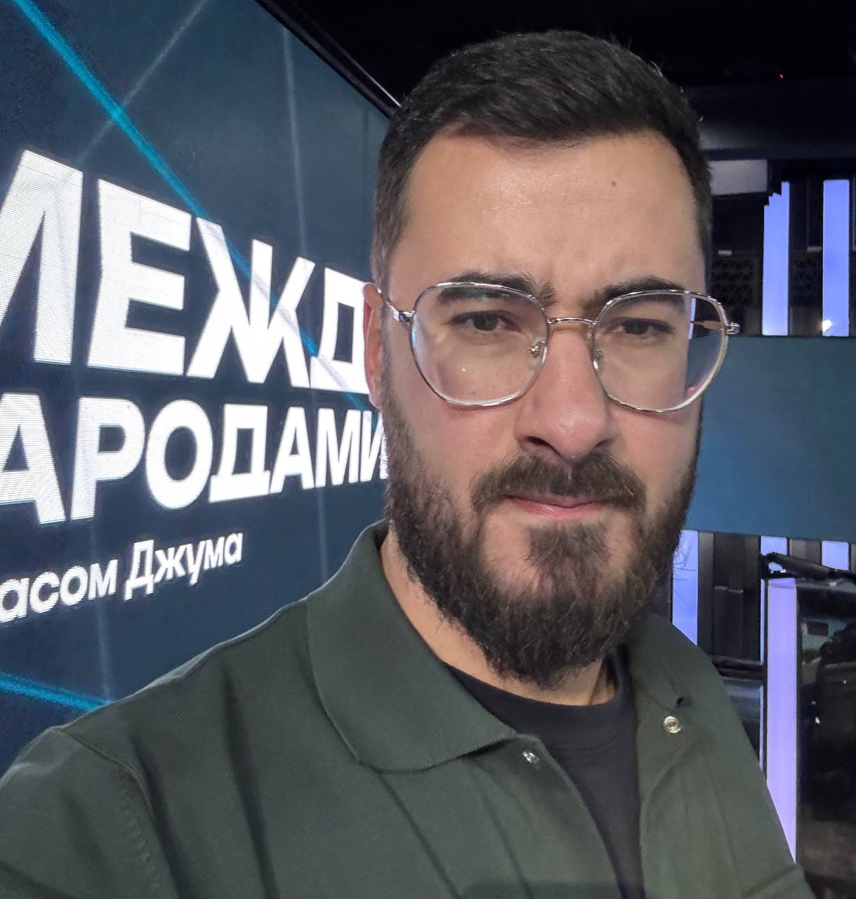 Аббас Джума: Друзья, подключайтесь. Начинаю свою программу «Между народами» на Соловьев Live