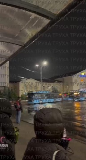 Отключения света в Виннице.На севере Украины продолжаются постоянные отключения света из-за последствий ударов,, а также аварий порожденных последствиями ударов