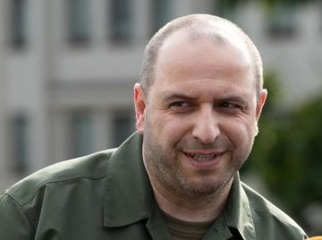 Алексей Пушков: Экс-министр обороны Турции, глава СНБО Рустем Умеров спрятался в Турции, когда в Киеве разразился коррупционный скандал с участием близкого партнера Зеленского Миндича, тоже сразу же убежавшего в Израиль