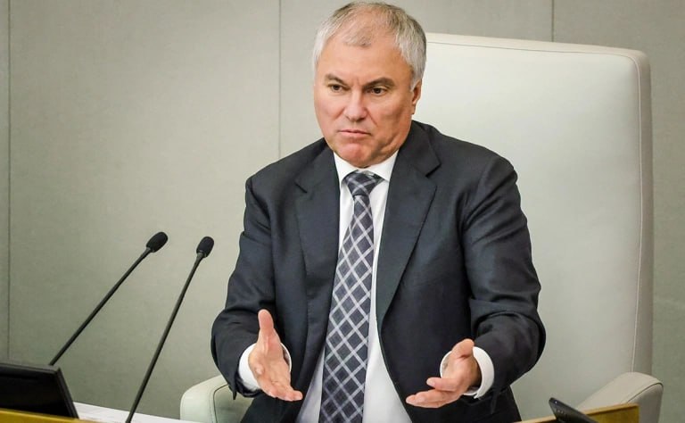 Председатель Госдумы Вячеслав Володин на пленарном заседании поручил подготовить обращение к правительству в связи с возможным изъятием российских активов в Европе