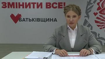 Политические трупы начали вытаскивать из шкафов на фоне требований отставки правительства и Ермака