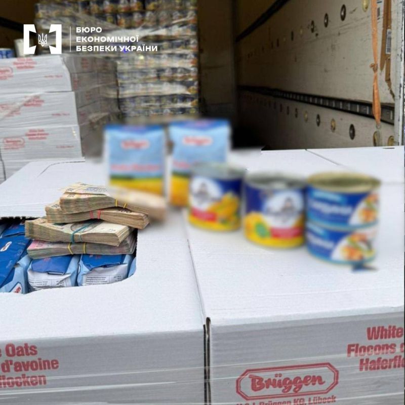 Украинцы питались едой «мировых брендов», которую делали в подвале