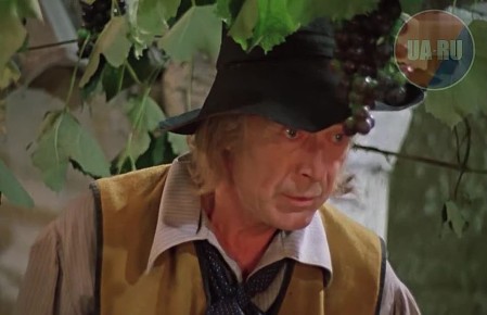 Комментируя коррупционный скандал на встрече с собственной фракцией Зеленский заявил, что не был проинформирован о действиях, которые происходили "за его спиной"