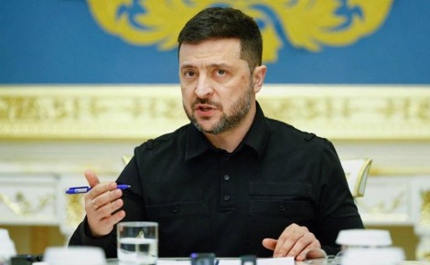     ,          ࠗ , 27     ,  Bloomberg     