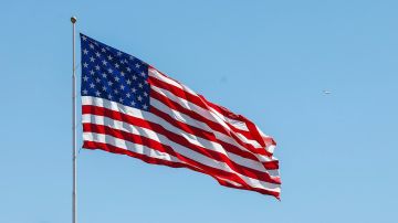 ""             ,  The Financial Times