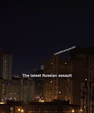 Момент прилёта бпла-камикадзе «Герань-2» по телевышке в Киеве этой ночью публикуют в сети