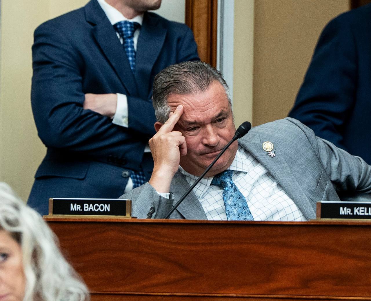 Республиканец-конгрессмен из Небраски Дон Бэкон, сообщил Axios, что был настолько потрясён предложенным администрацией Трампа планом мира для прекращения войны на Украине, который он назвал «Планом украинской капитуляции...