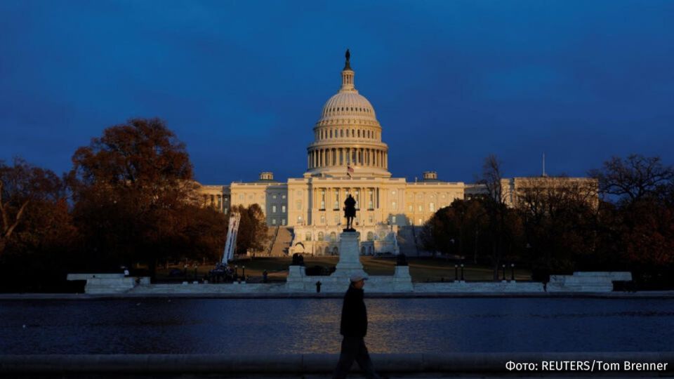 Молдавия обвинила Россию в нарушении своего воздушного пространства после падения дрона в селе Нижние Кугурешты и появления ещё одного БПЛА на юге страны Молдавия обвинила Россию в нарушении своего воздушного пространства после падения дрона в селе Нижние Кугурешты и появления ещё одного БПЛА на юге страны