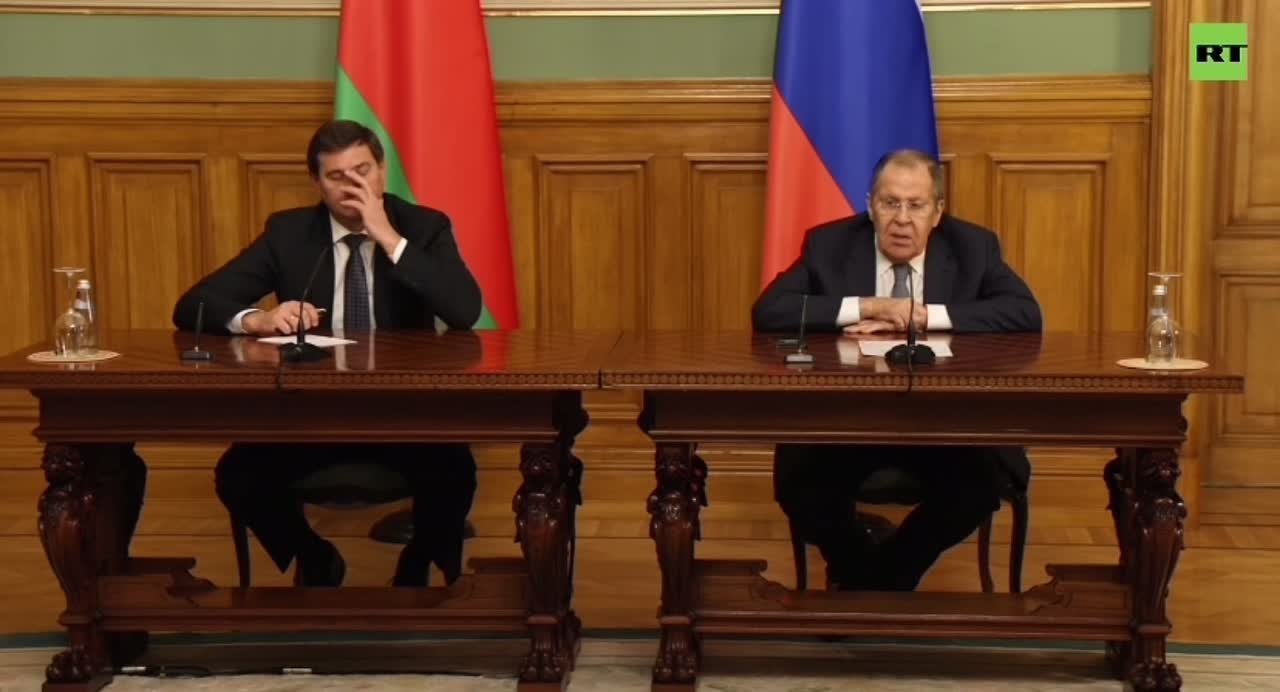 Профессиональная дипломатия заключается в том, чтобы до достижения договорённостей не сливать данные и не допускать утечек