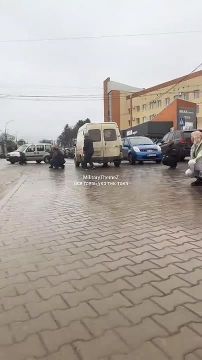 Португалка, проживающая на Украине в описании к видео: "очередной "обычный" день на Украине"