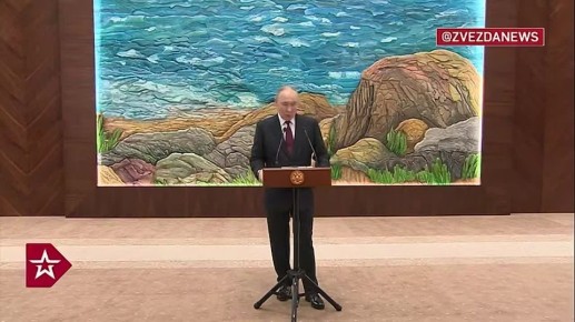 Также Путин заявил, что РФ не против возобновления экономических отношений с Европой: