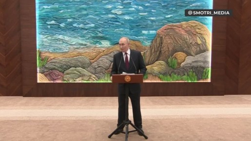 Путин считает, что Украина по закону должна будет провести референдум по территориальным вопросам